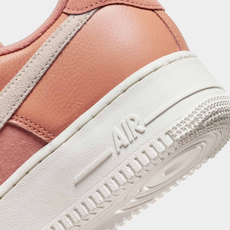 NIKE AIR FORCE 1 ‘07 LX NBHD Men