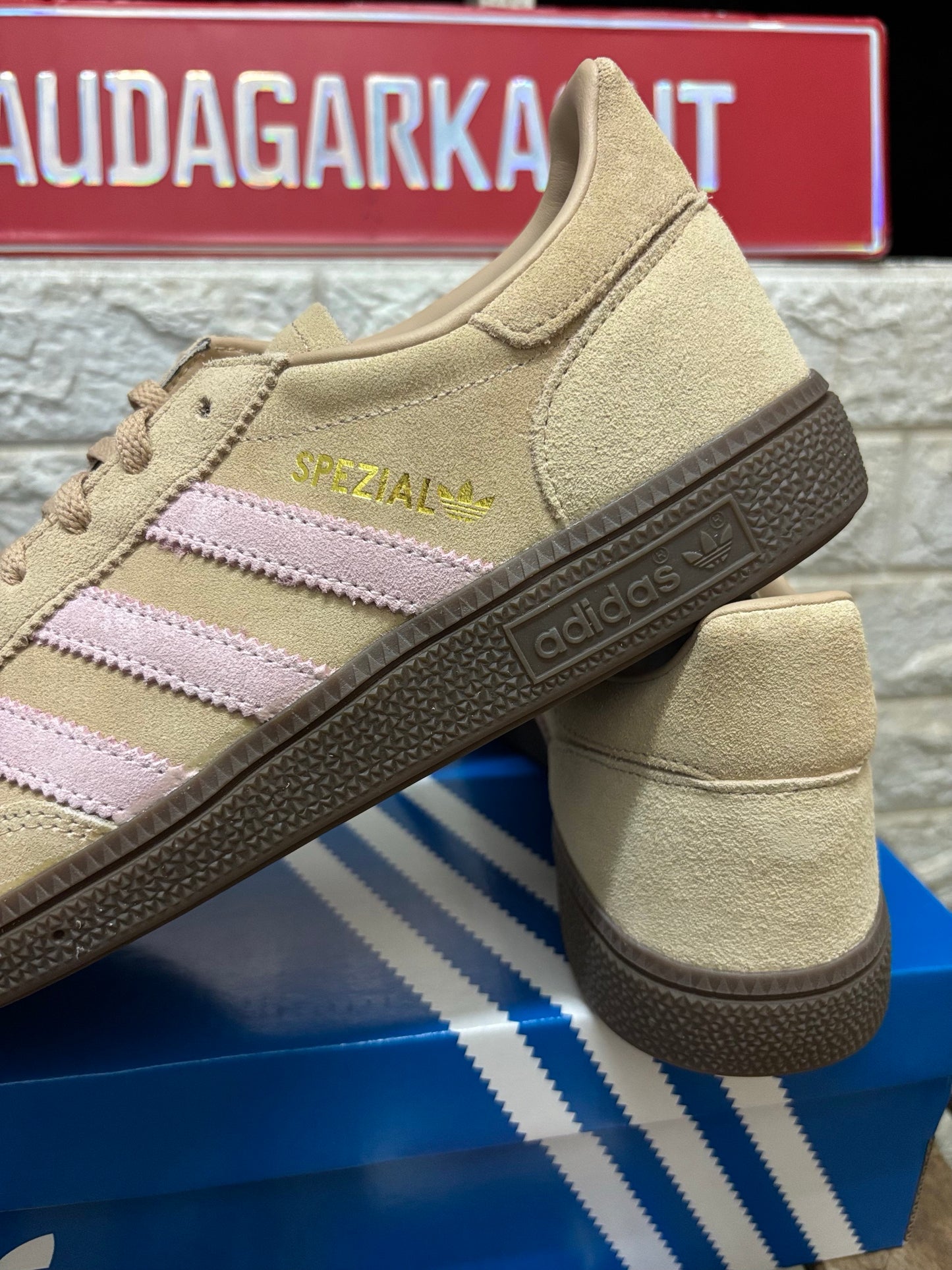 ADIDAS HANDBALL SPEZIAL Men