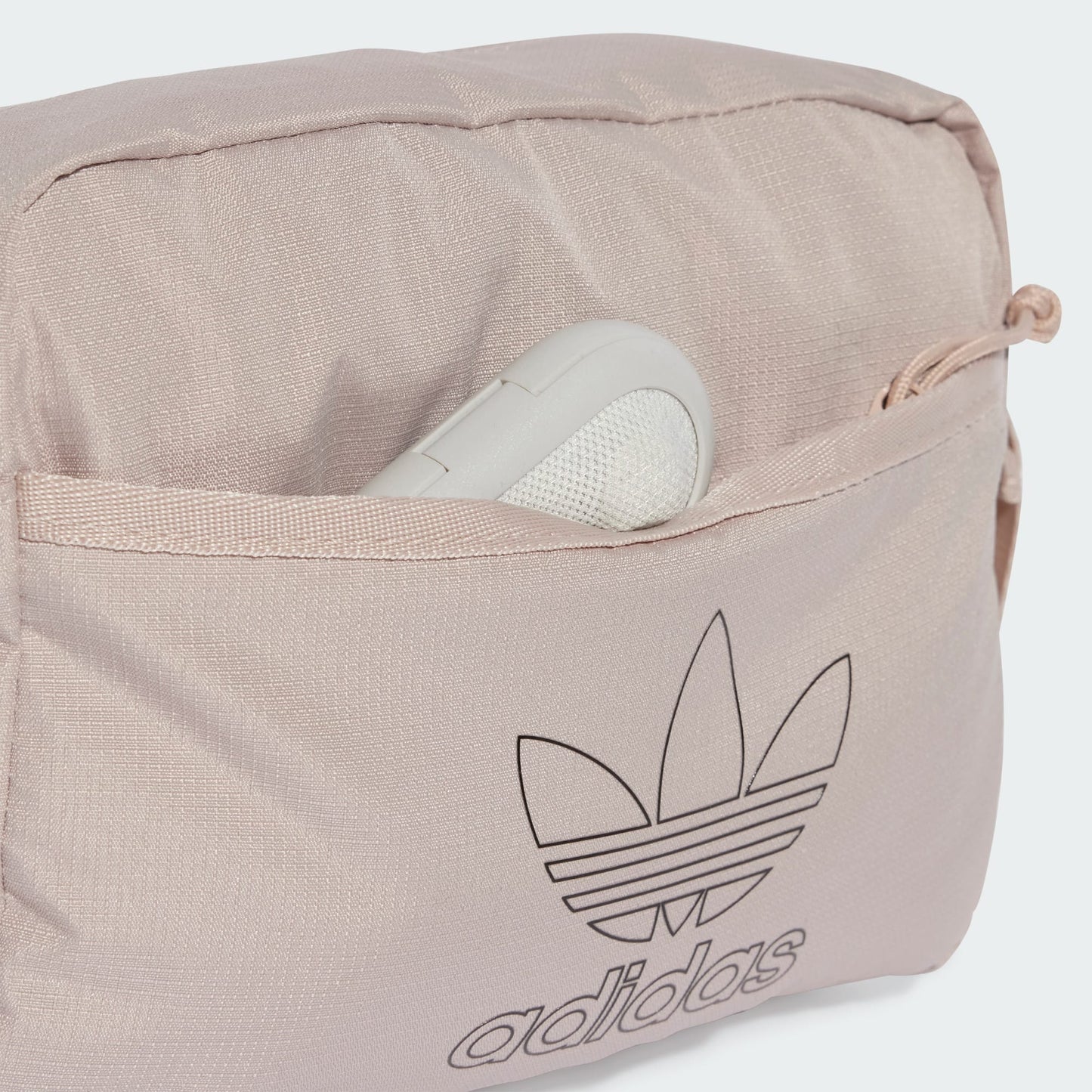 ADIDAS SMALL AIRLINER BAG
