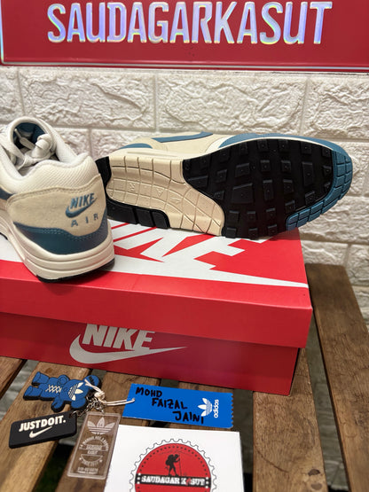 NIKE AIR MAX 1 ESSENTIAL Men