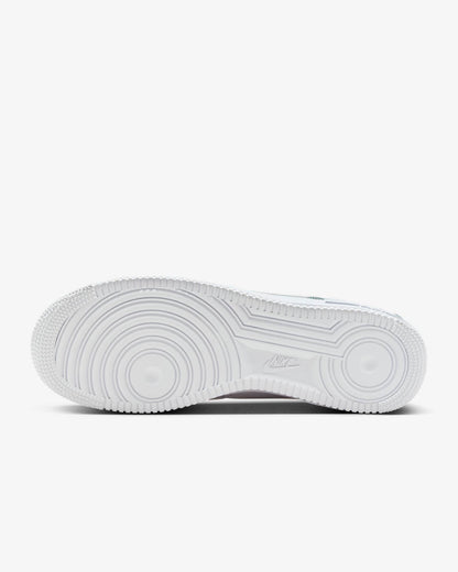 NIKE AIR FORCE 1 ‘07 LV8 Men