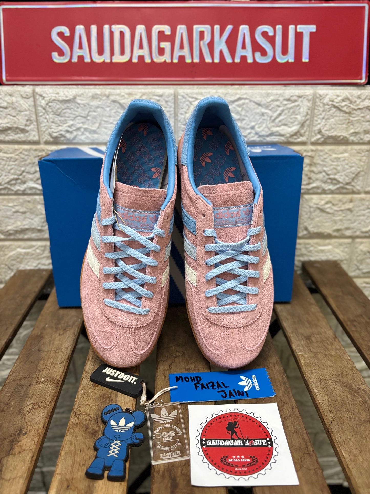 WMNS ADIDAS HANDBALL SPEZIAL