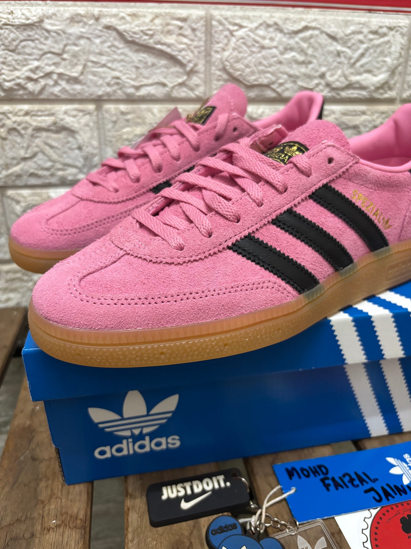 WMNS ADIDAS HANDBALL SPEZIAL