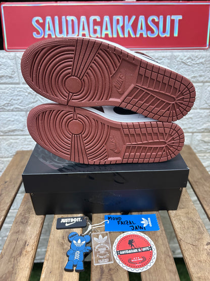 AIR JORDAN 1 LOW SE “Dark Pony” Men