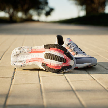 ADIDAS ULTRABOOST LIGHT