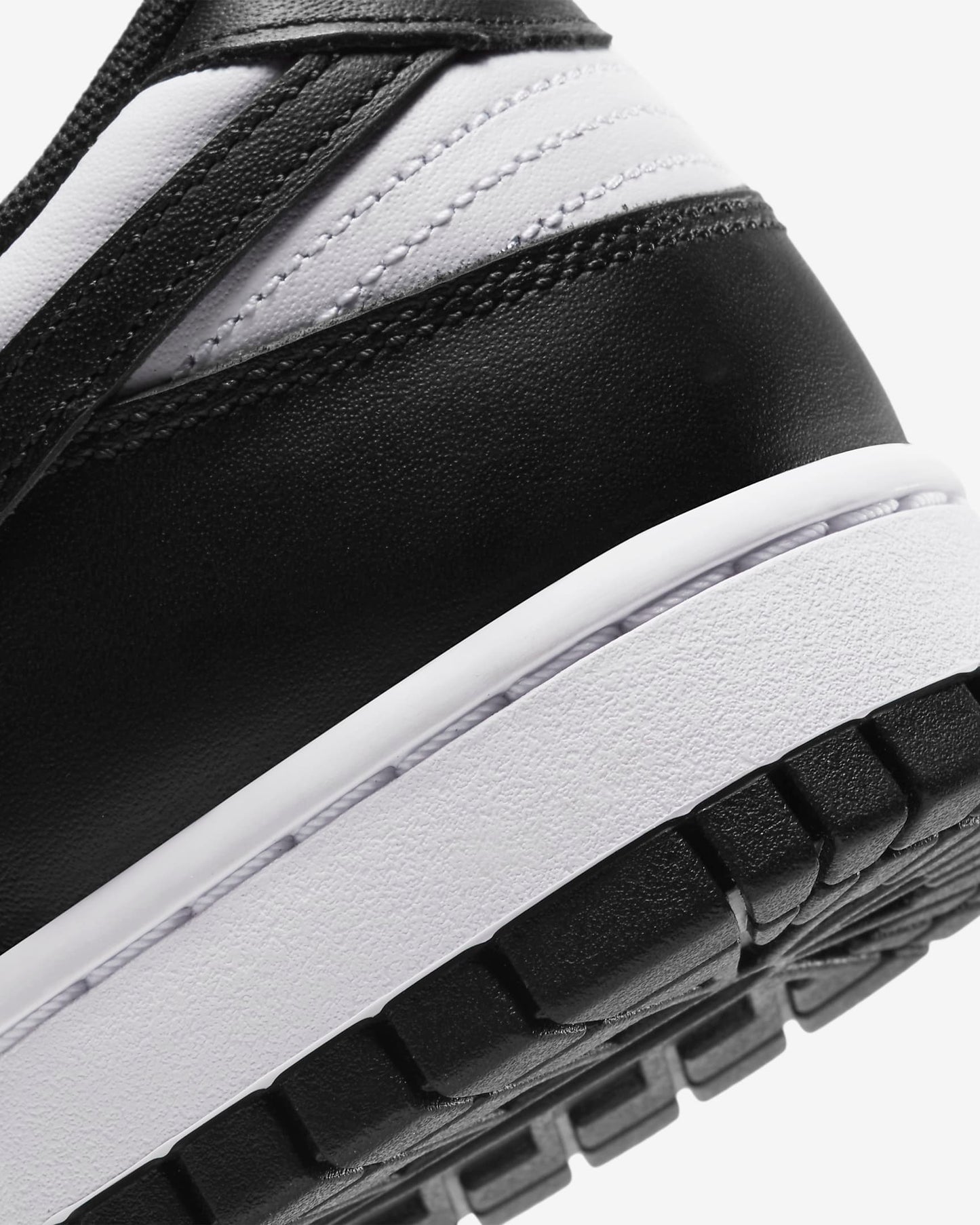 NIKE DUNK LOW RETRO “Panda” Men