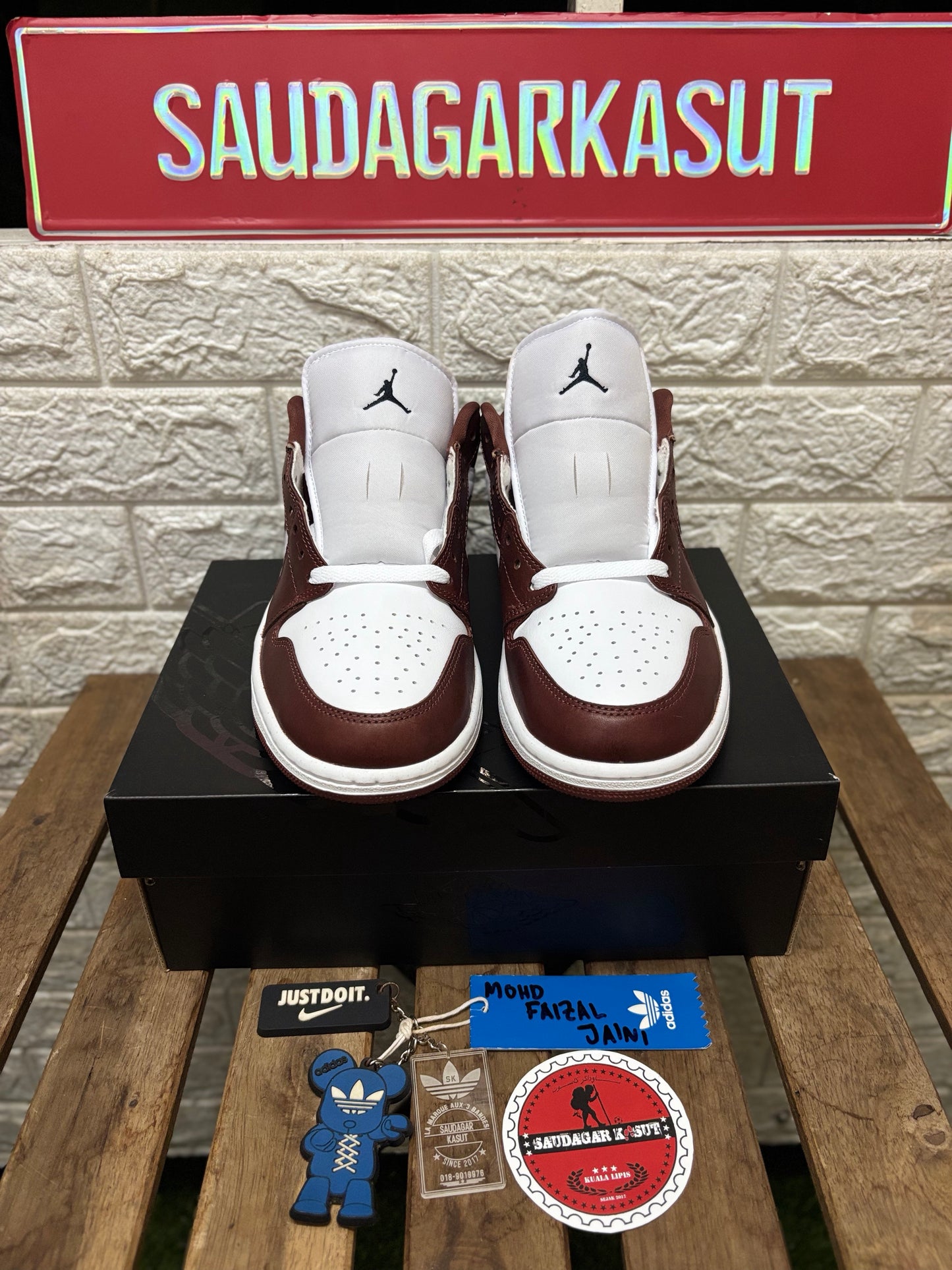 AIR JORDAN 1 LOW SE “Dark Pony” Men