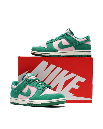 NIKE DUNK LOW RETRO SE “Pink Malachite”