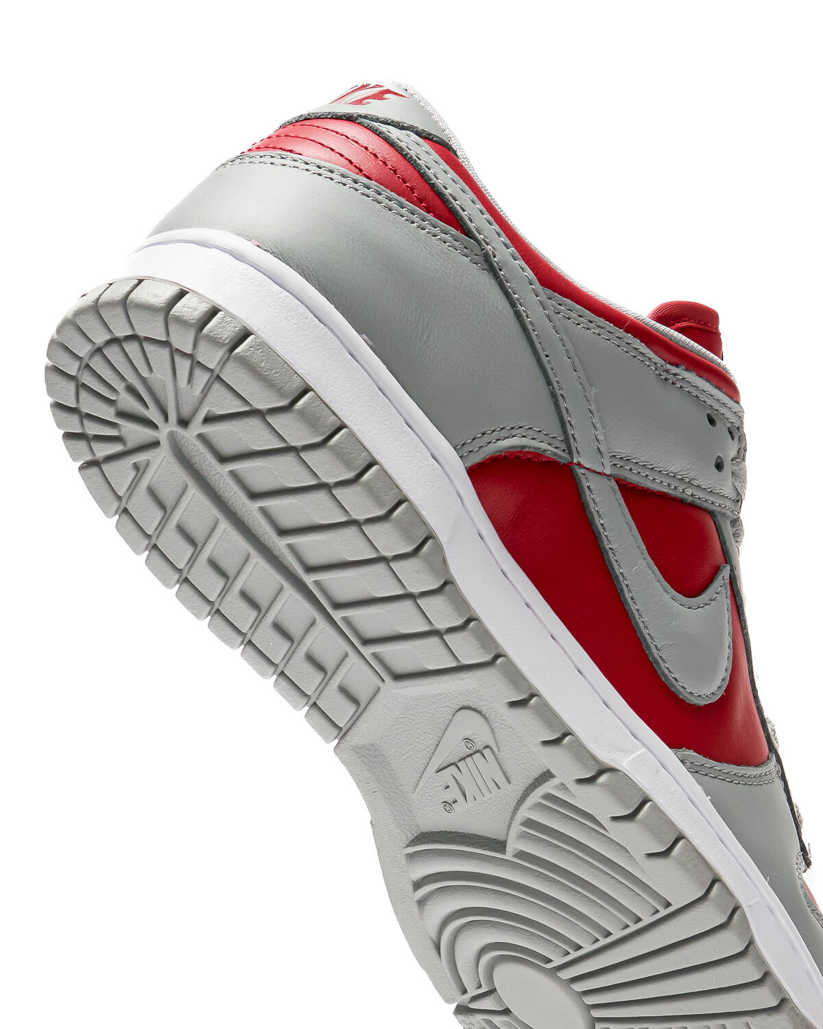 NIKE DUNK LOW “Ultraman” Men