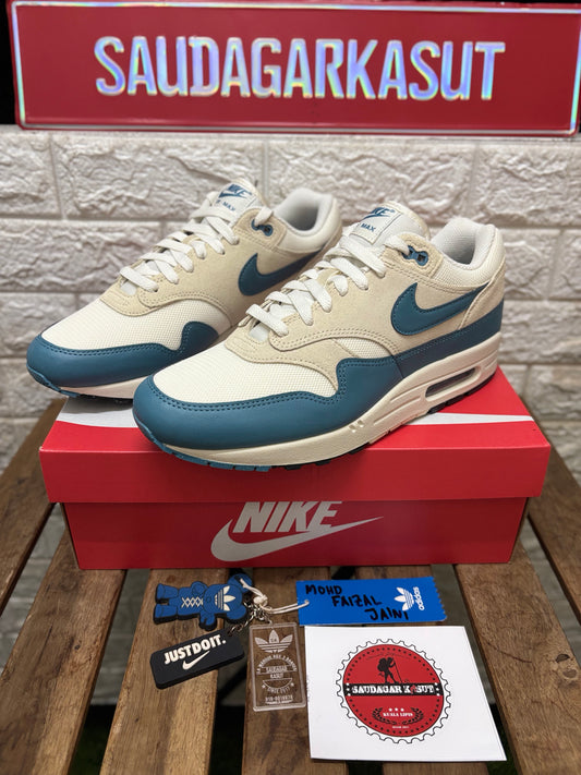 NIKE AIR MAX 1 ESSENTIAL Men